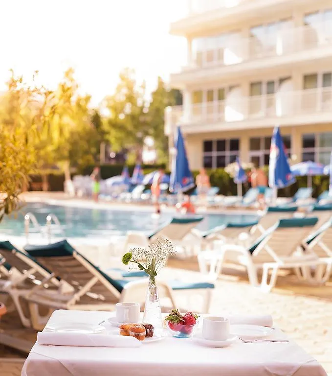 Hotel Wela Słoneczny Brzeg 4*,